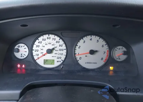 2002 Nissan Pathfinder Se z USA, uszkodzony, nr VIN JN8DR09Y02W709516